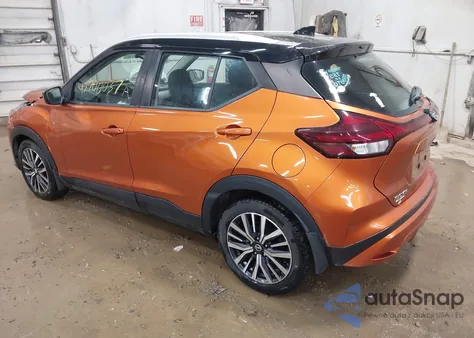 2021 Nissan Kicks Sv Xtronic Cvt z USA, uszkodzony, nr VIN 3N1CP5CV3ML503613
